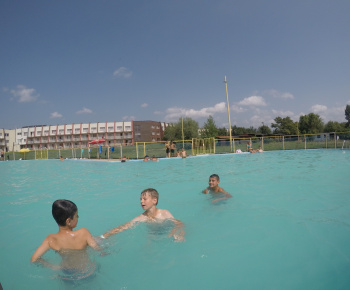 Komunitné centrum - Zaslúžený oddych po futbalovom turnaji